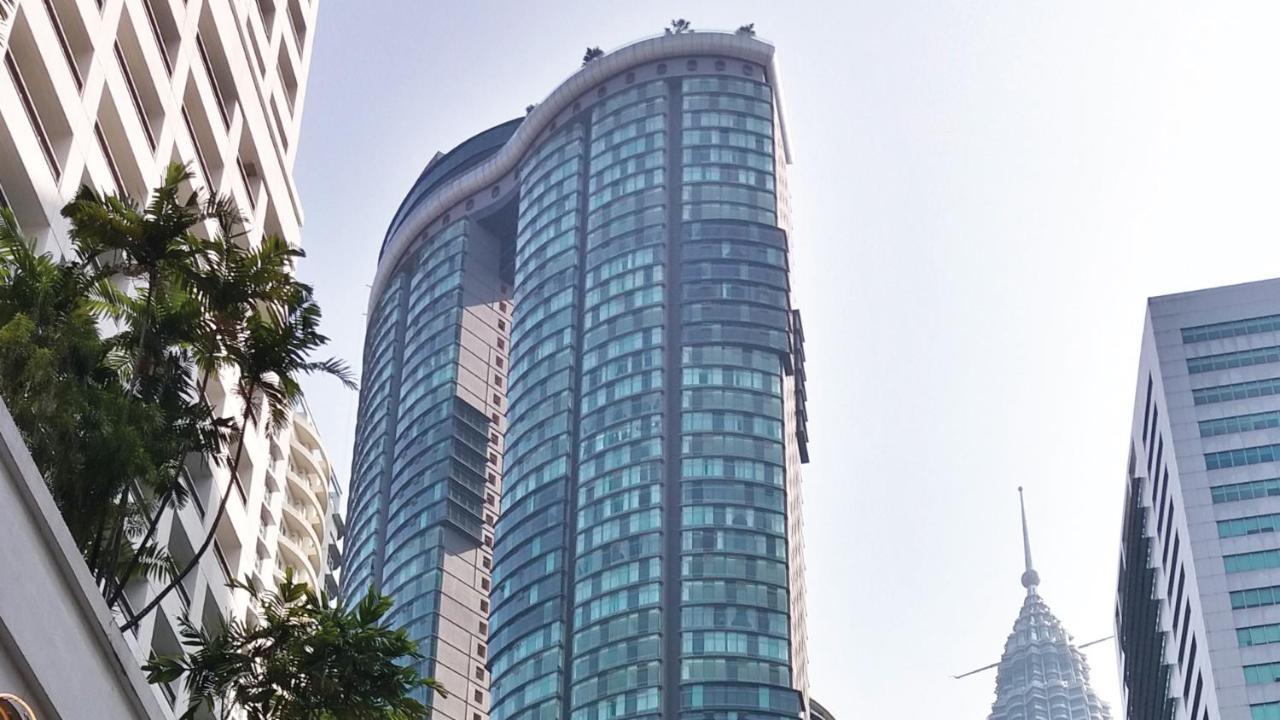 Sky Suites With Klcc Twin Tower View By Irent365 Kuala Lumpur Luaran gambar